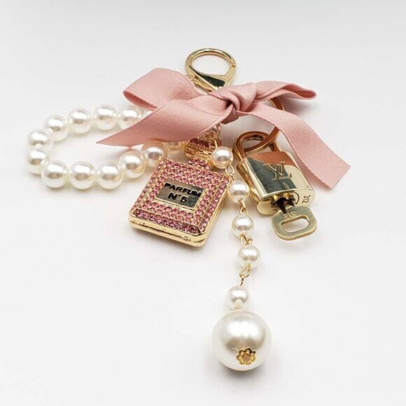 Authentic Louis Vuitton Lock & Key with unbranded Bagcharm, Keycharm, Keychain - Picture 4 of 8